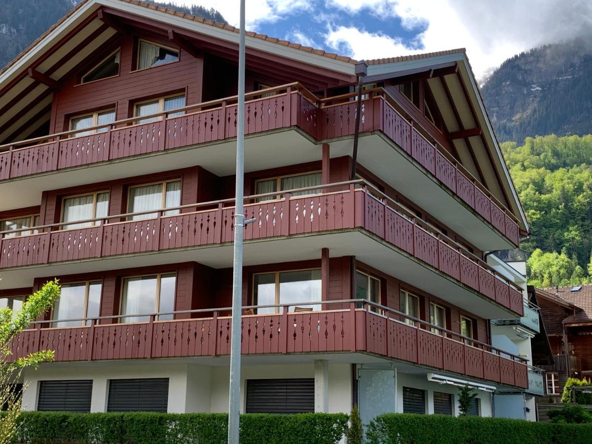 Seehaus Lake View 3-Bedroom Apartment Iseltwald Eksteriør bilde