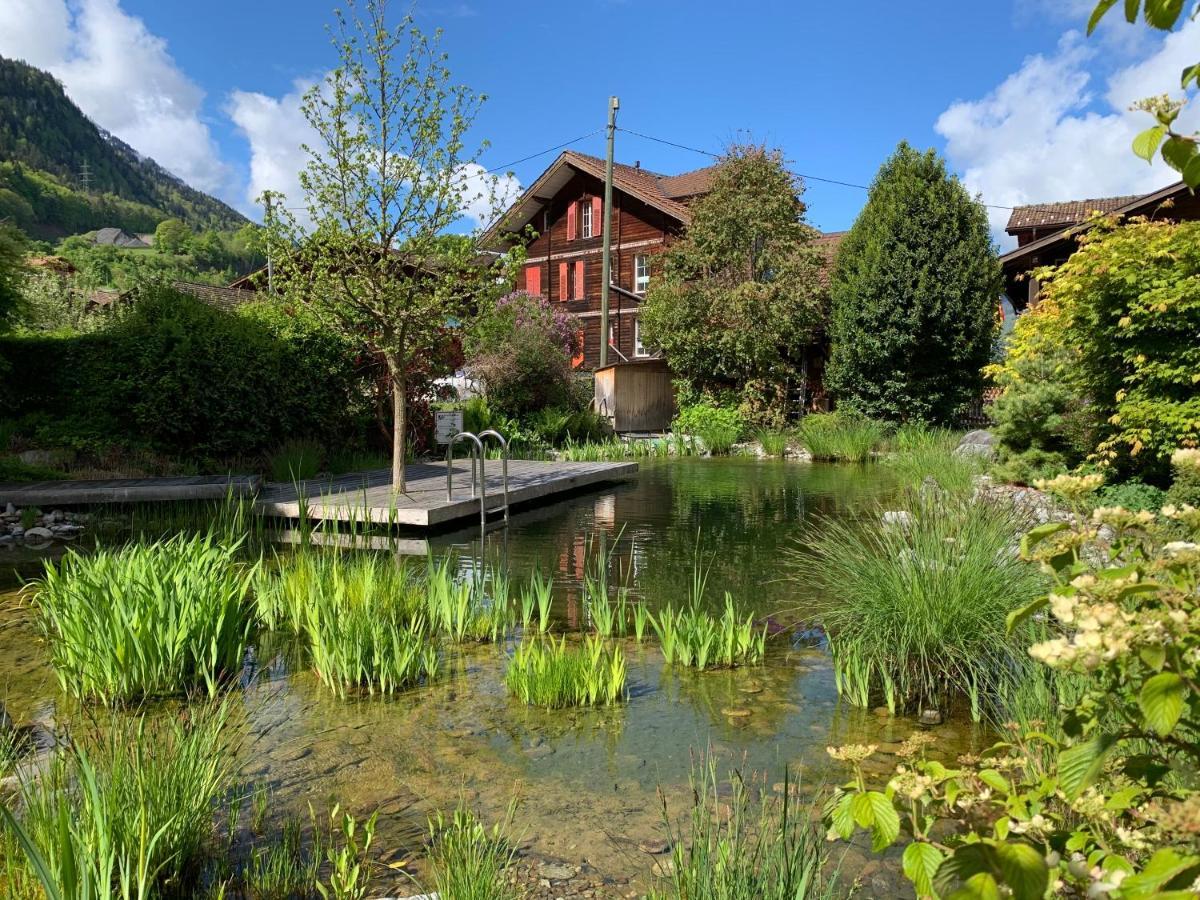 Seehaus Lake View 3-Bedroom Apartment Iseltwald Eksteriør bilde
